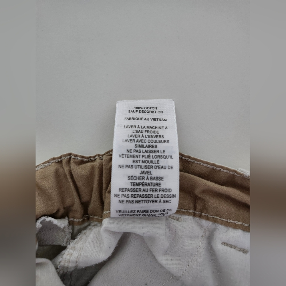 Levi's Youth Cargo Shorts - Picture 8 of 8